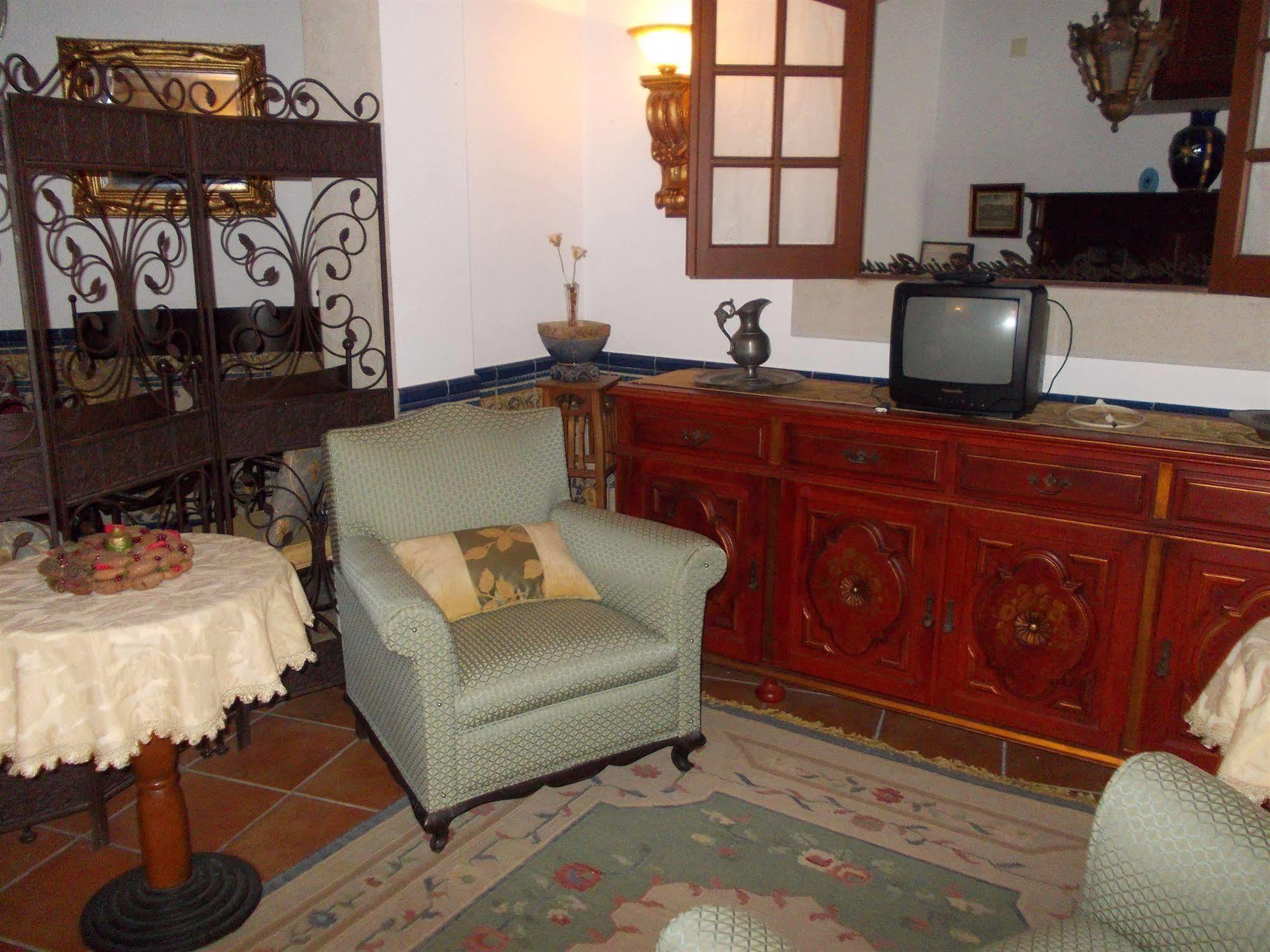 Hotel Casa De S. Thiago De Óbidos Extérieur photo